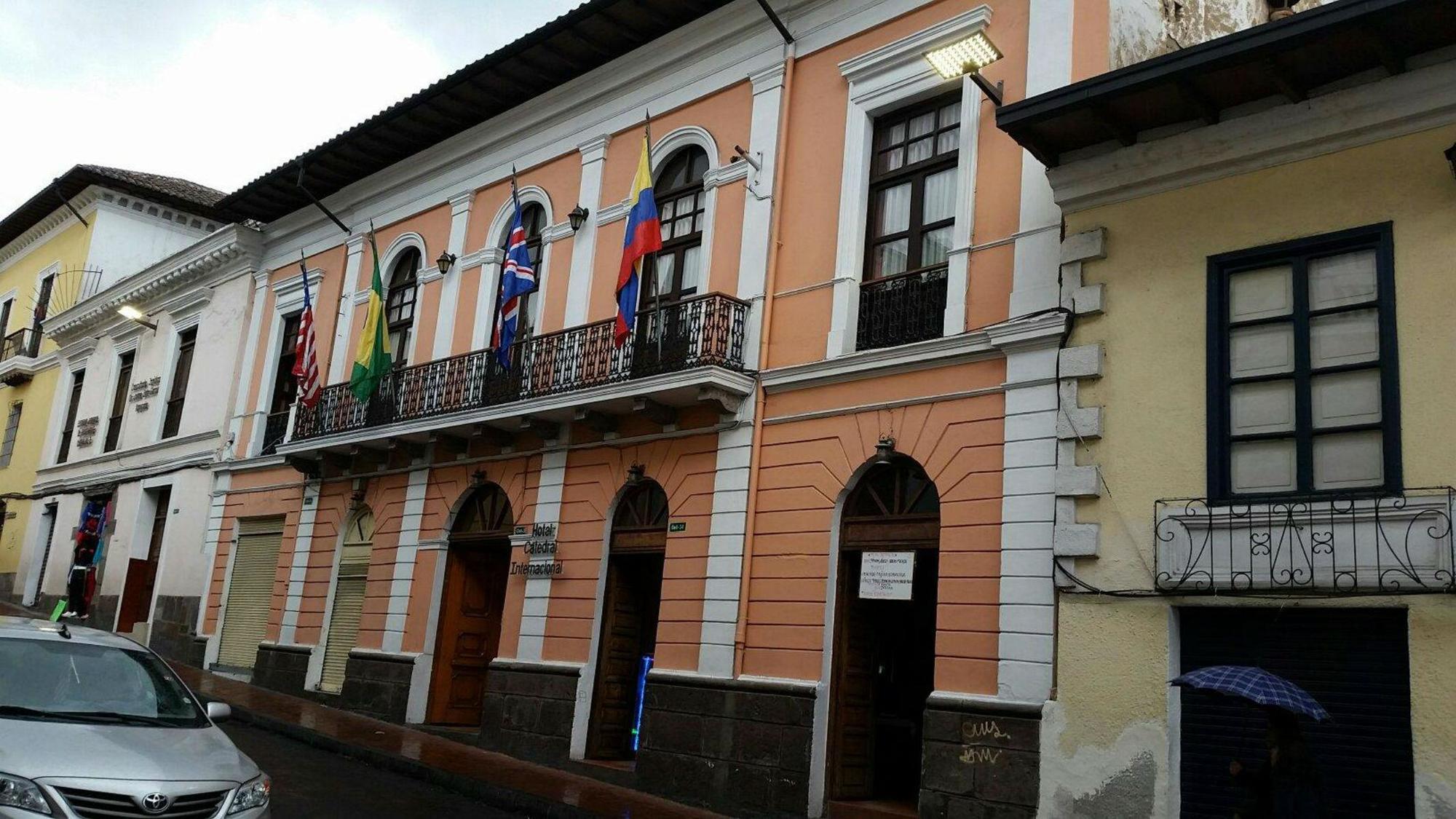 Hotel Catedral Quito Exterior photo